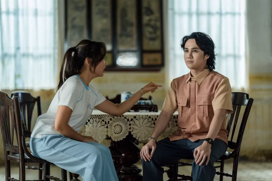 Dự án có thời điểm phát hành khá thuận lợi, hưởng lợi khi loạt phim chiếu Tết bị chê.