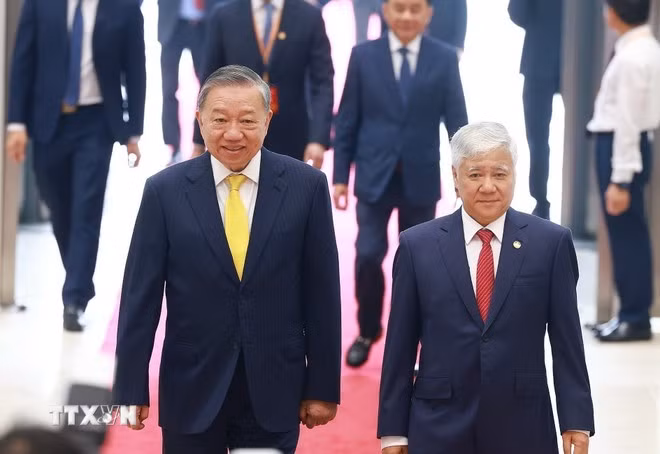 Tổng Bí thư, Chủ tịch nước Tô Lâm đến dự khai mạc Đại hội X Mặt trận Tổ quốc Việt Nam. (Ảnh: TTXVN)