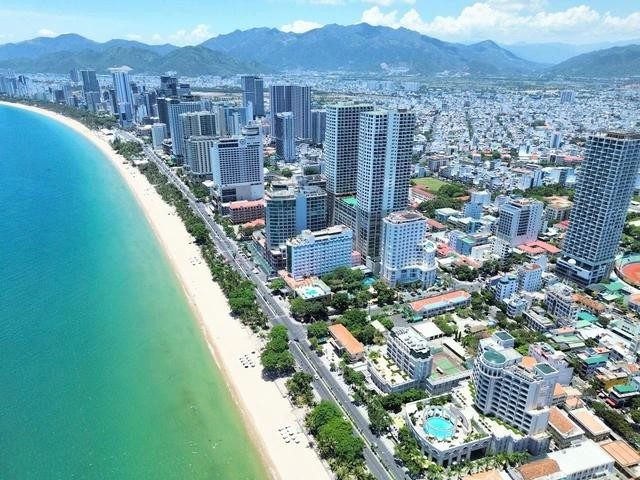 Giá thuê căn hộ chung cư thương mại tại Nha Trang dao động từ 7 triệu đến 11 triệu đồng/tháng, Sở Xây dựng kiến nghị hỗ trợ khoản chênh lệch giữa giá thuê nhà ở xã hội và nhà ở thương mại, với mức 2.992.000 đồng/tháng/người Giá thuê căn hộ chung cư thương mại tại Nha Trang dao động từ 7 triệu đến 11 triệu đồng/tháng, Sở Xây dựng kiến nghị hỗ trợ khoản chênh lệch giữa giá thuê nhà ở xã hội và nhà ở thương mại, với mức 2.992.000 đồng/tháng/người