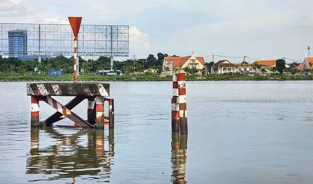 Dấu vết còn sót lại của bến phà Thủ Thiêm ngày trước