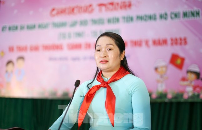 Chị Huỳnh Thị Thanh Nguyệt phát biểu tại chương trình. Ảnh: Trương Định Chị Huỳnh Thị Thanh Nguyệt phát biểu tại chương trình. Ảnh: Trương Định