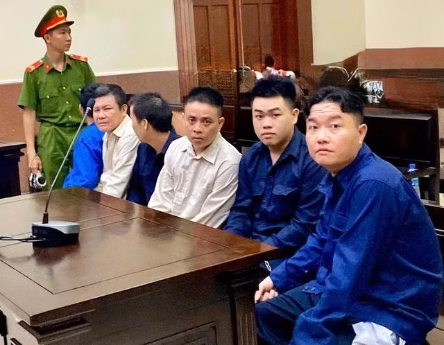 Các bị cáo tại tòa phúc thẩm