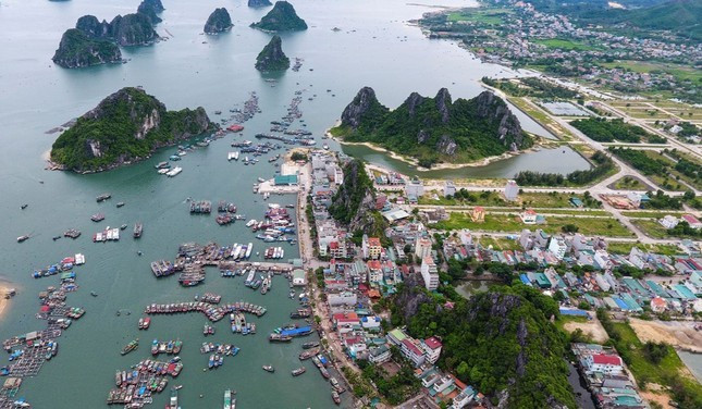 Đặc khu dự kiến sẽ là chính quyền địa phương cấp xã có cơ cấu tổ chức gồm HĐND và UBND (Ảnh minh họa) Đặc khu dự kiến sẽ là chính quyền địa phương cấp xã có cơ cấu tổ chức gồm HĐND và UBND (Ảnh minh họa)
