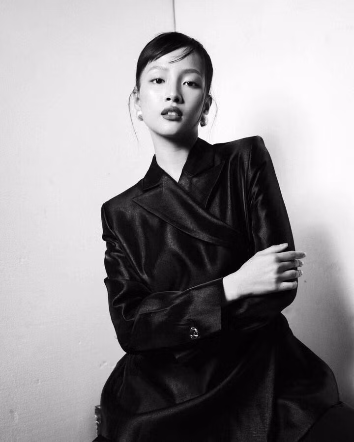 Ngoài diễn xuất, Phương Thanh cũng là người mẫu ảnh, thường xuyên chụp cho các thương hiệu thời trang.