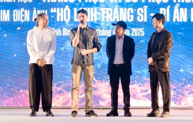 Johnny Trí Nguyễn phụ trách phần hành động, võ thuật của phim