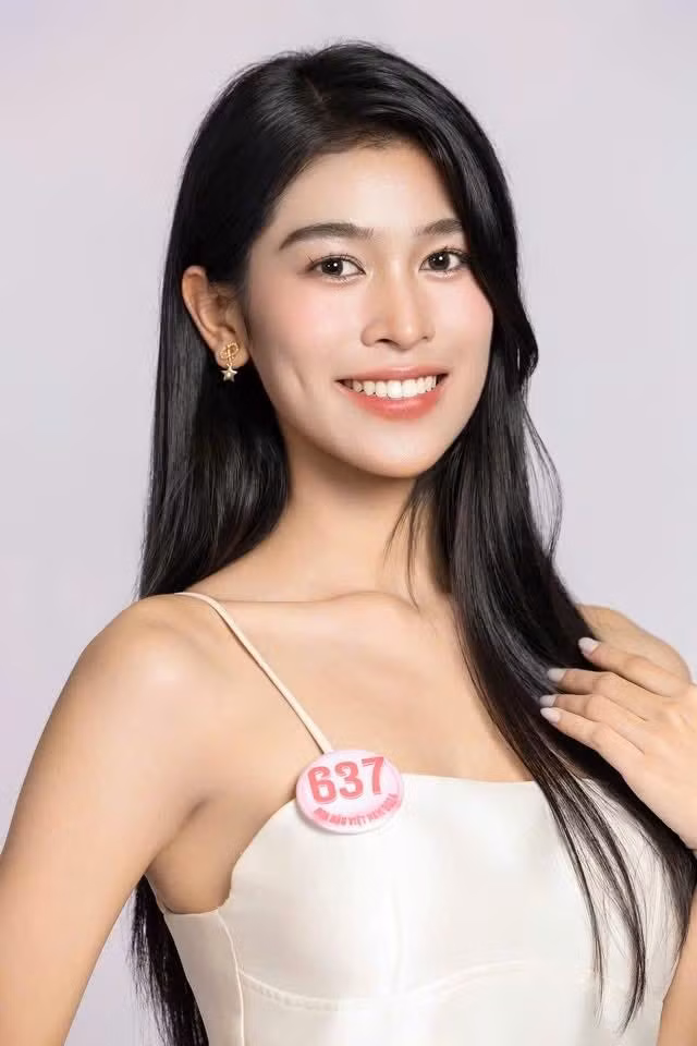 Thanh Thảo (2006, Hà Nội): Một trong những thí sinh trẻ tuổi nhất cuộc thi, hiện là sinh viên năm nhất Học viện Ngoại giao.