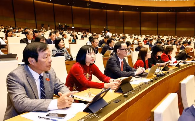 Đoàn đại biểu Quốc hội tỉnh Hải Dương dự kỳ họp bất thường lần thứ 9, Quốc hội khóa XV. (Ảnh: Doãn Tấn/TTXVN)