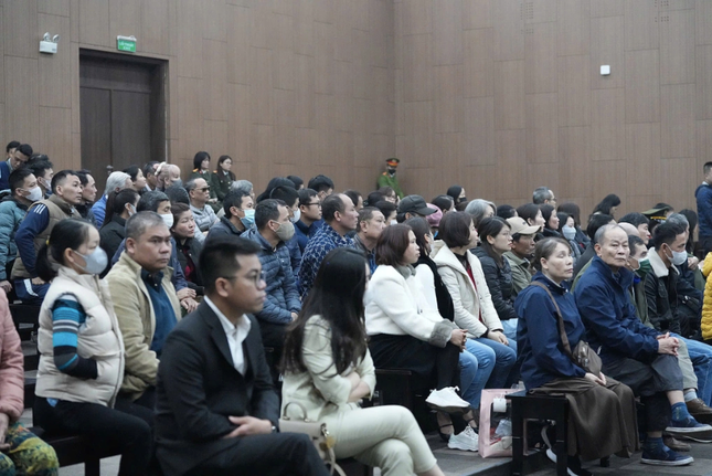 Đại diện bị hại tại phiên tòa. Đại diện bị hại tại phiên tòa.