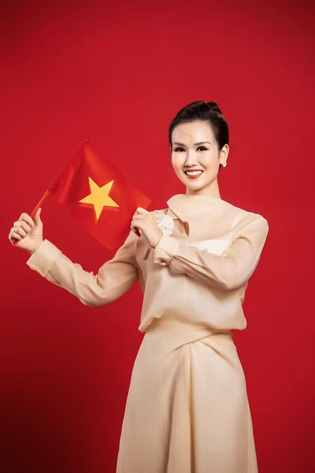 Ca sĩ Võ Hạ Trâm tạo nên cơn sốt Viết tiếp câu chuyện hòa bình