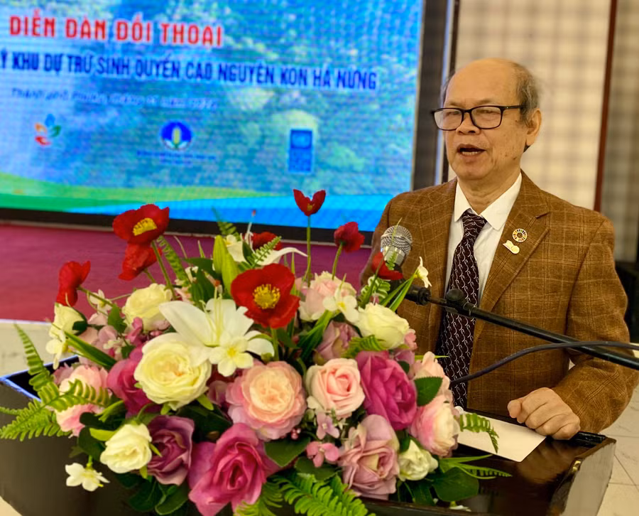 gs-ts-nguyen-hoang-tri-chu-tich-uy-ban-quoc-gia-chuong-trinh-con-nguoi-va-sinh-quyen-viet-nam-mab-viet-nam-thuoc-to-chuc-unesco-phat-bieu-tai-dien-dan-anh-ha-duy.jpg