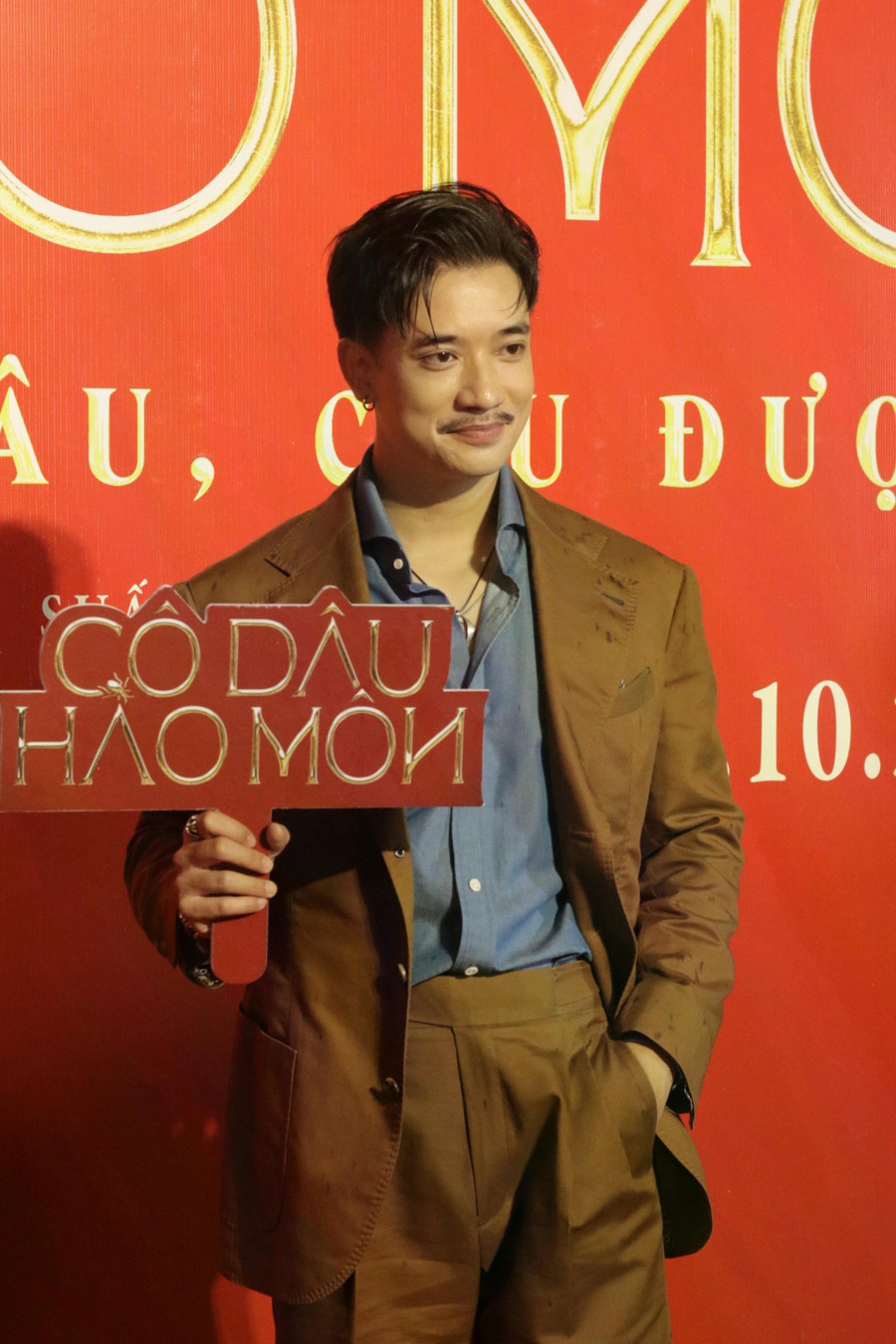 Góp mặt trong phim điện ảnh Cô dâu hào môn, Samuel An thừa nhận &quot;đóng vai người yêu Uyển Ân không áp lực bằng làm con của diễn viên Thu Trang&quot;