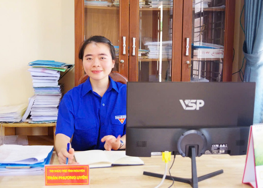 Trần Phương Uyên trí thức trẻ tiêu biểu công tác ở Công ty Bình Dương. Ảnh: V.H tran-phuong-uyen-tri-thuc-tre-tieu-bieu-cong-tac-o-cong-ty-binh-duong.jpg