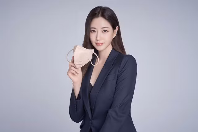 Ảnh cô chụp không thay đổi nhiều qua từng năm