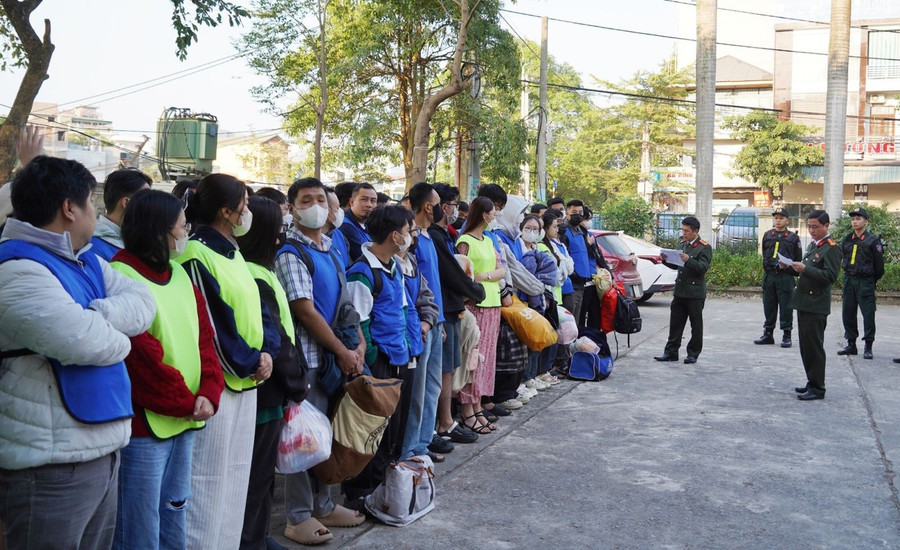 Gần 50 đối tượng có liên quan được triệu tập về Công an Thanh Hóa phục vụ công tác điều tra.