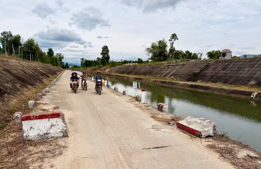 tai-nan-rap-rinh-tren-tuyen-duong-doc-kenh-van-phong.jpg