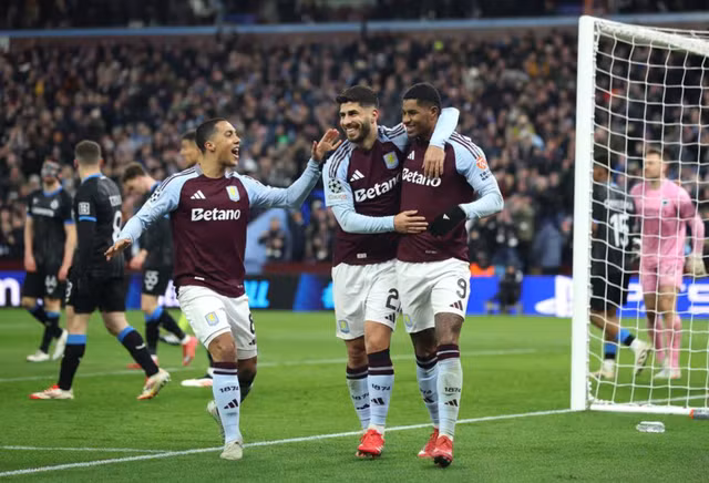 Marcus Rashford (9) tỏa sáng trong chiến thắng của Aston Villa