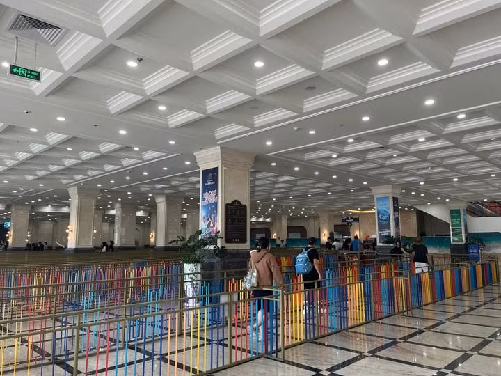 Cảng Vinpearl vắng khách tham quan sáng 1/1.