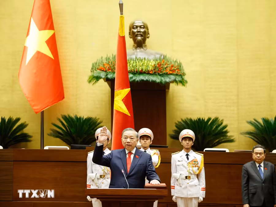 Tổng Bí thư, Chủ tịch nước Tô Lâm tuyên thệ nhậm chức. (Ảnh: TTXVN)