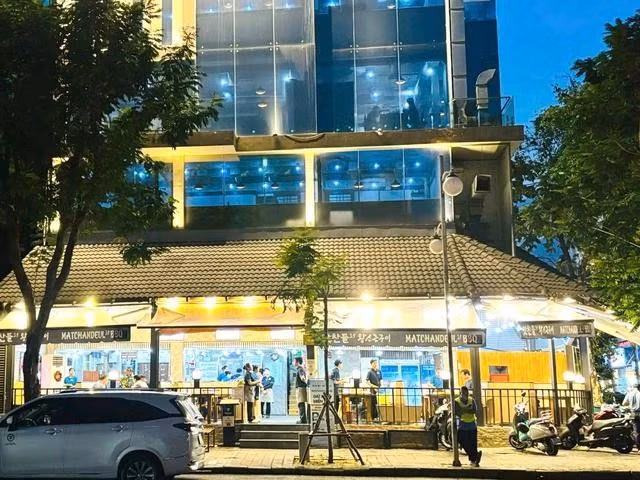 Một nhà hàng thịt nướng Hàn Quốc có tiếng ở Phú Mỹ Hưng