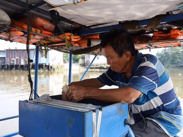 Giá mỗi lượt đi, về là 1.000 đồng/người