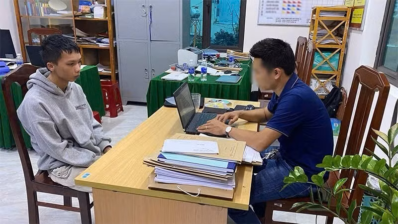 Đối tượng Nguyễn Duy Quang tại cơ quan điều tra