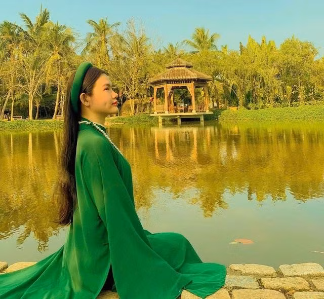 Vô số góc chụp hình đẹp tại Bảo tàng Áo dài