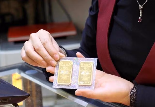 Giá vàng miếng SJC tăng trở lại