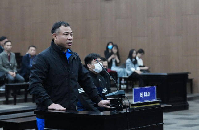 Bị cáo Nghiêm Quang Minh. Bị cáo Nghiêm Quang Minh.