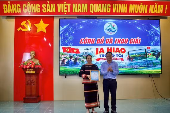 Ia Hiao sôi nổi các hoạt động hưởng ứng Ngày Chuyển đổi số. Ảnh: Vũ Chi