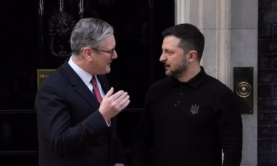thu-tuong-anh-va-tong-thong-ukraine-tai-london-ngay-1-3-anh-ap.jpg