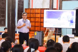 Hơn 100 sinh viên tham gia chương trình “Ứng dụng AI trong học tập và nghiên cứu ngôn ngữ”