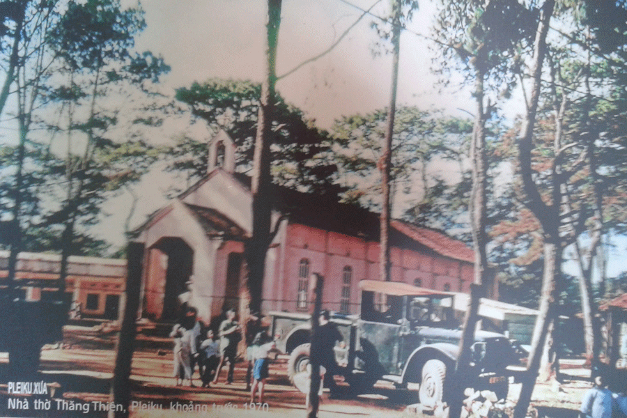 Nhà thờ Thăng Thiên. Nhà thờ Thăng Thiên.