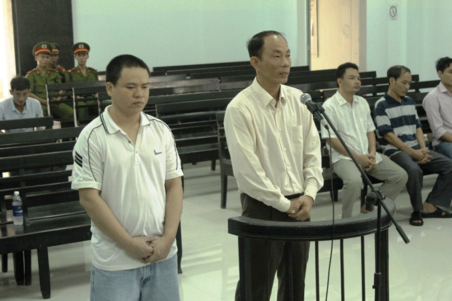 Các bị cáo tại phiên tòa phúc thẩm. Ảnh: Bình Nguyên Các bị cáo tại phiên tòa phúc thẩm. Ảnh: Bình Nguyên