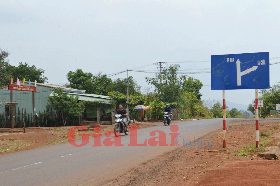  “Ngã ba xe tăng” thuộc thôn 5, xã Ia Krái, huyện Ia Grai. Ảnh: Hoàng Cư