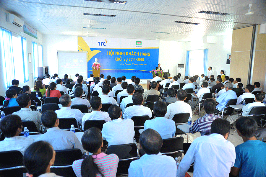 Nhiều chính sách hỗ trợ nông dân được đề cập tại Hội nghị SEC tập trung hoàn thành việc nâng công suất nhà máy lên 6000 tấn mía cây/ngày. Ảnh: Nguyễn Giác Nhiều chính sách hô trợ nông dân được đề cập tại Hội nghị SEC tập trung hoàn thành việc nâng công suất nhà máy lên 6000 tấn mía cây/ngày. Ảnh: Nguyễn Giác