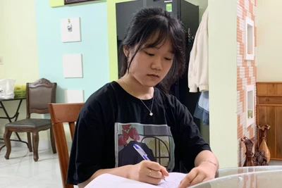 Võ Hoàng Ngân: Hành trình “chạy nước rút” đến điểm 10 môn Hóa 