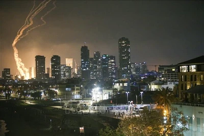 Iran-Israel trả đũa lẫn nhau, căng thẳng tiếp tục leo thang