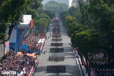 TRỰC TIẾP: Lễ kỷ niệm, diễu binh, diễu hành 50 năm Ngày Giải phóng miền Nam, thống nhất đất nước
