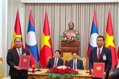 Gia Lai ký kết hợp tác toàn diện với tỉnh Attapeu (Lào) giai đoạn 2025-2030