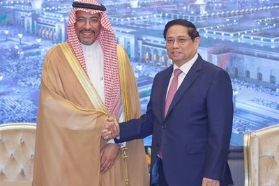 Thủ tướng đề nghị sớm đàm phán hiệp định thương mại tự do Việt Nam-Saudi Arabia