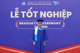 Sinh viên Trường ĐH Bách khoa TP.HCM tốt nghiệp sớm với điểm số tuyệt đối