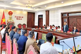 Lãnh đạo UBND tỉnh Gia Lai làm việc với lãnh đạo Công ty về việc hợp tác phát triển ngành nông nghiệp bền vững, nâng cao thu nhập cho bà con nông dân trên địa bàn. Ảnh: H.T