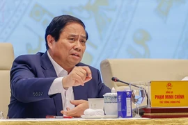 Thủ tướng: Tổng rà soát sim, tài khoản ngân hàng ngăn lừa đảo trực tuyến