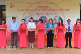 Khai mạc triển lãm ảnh “Di sản văn hóa phi vật thể quốc gia tại Bình Định - Sắc màu hội tụ”