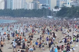 10 hành vi bị cấm ở khu vực bờ biển Nha Trang