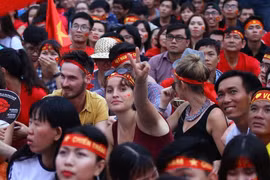 Gần 18 triệu du khách quốc tế đến Việt Nam