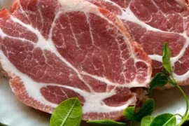 Ngày nào cũng ăn thịt lợn có tốt?