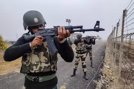 Pakistan: Ấn Độ lên kế hoạch 'tấn công quân sự' trong vòng 24 - 36 giờ tới