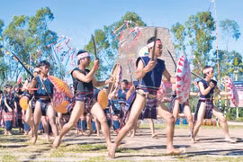 Chuyện “bếp núc” về Festival Cồng chiêng Quốc tế năm 2009