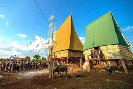 Khi du lịch bắt đầu từ bản sắc